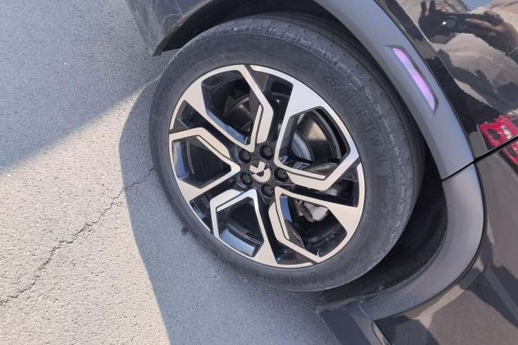 Used Nio ES8 2020 580 km Range Signature Edition Six-Seater Version
