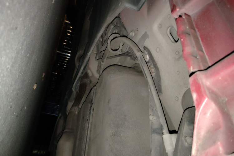 Used Suzuki Kizashi 2011 2.4L Two-Wheel Drive CVT Standard Edition
