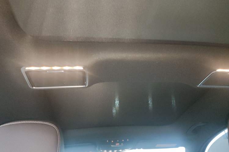 Used Mercedes-Benz GLC 2020 Facelifted GLC 260 L 4MATIC Dynamic Edition
