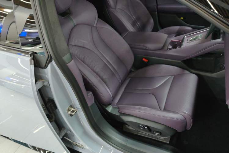 Used XPeng P7 2025 Model—702 Long Range Ultra
