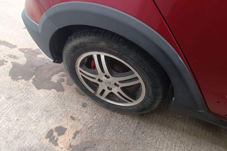 Used Oshan Olisway 2015 X6 1.4L Manual Mount Everest Edition