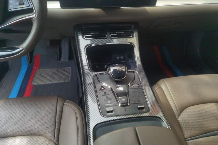 Used BYD Han 2020 DM Four-Wheel Drive Performance Edition Luxury Model
