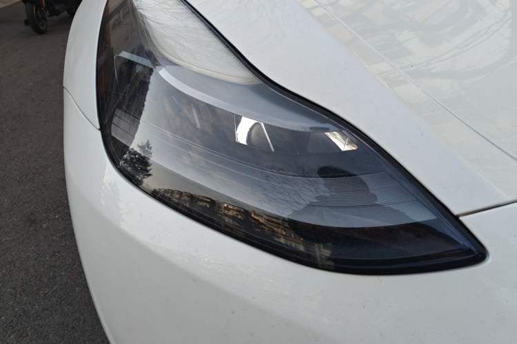 Used Tesla Model Y 2021 Long-Range All-Wheel-Drive Version
