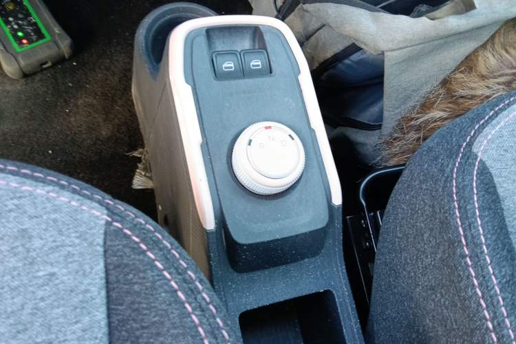 Used Chery QQ Ice Cream 2022 170km Sundae Phosphate Lithium-Ion