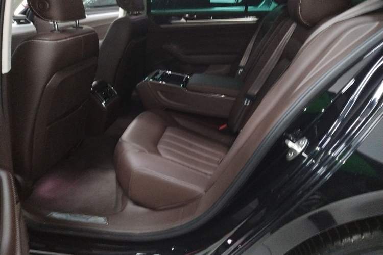 Used Volkswagen Phideon 2021 380TSI Luxury Edition