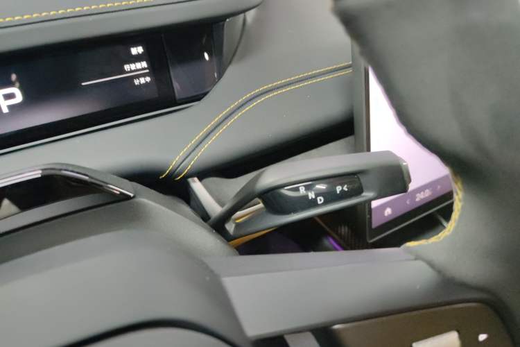 Used  SU7 Ultra 2025 Ultra Model
