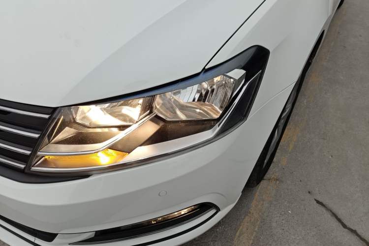 Used Volkswagen Gran Lavida 2017 230TSI DSG Comfort Edition