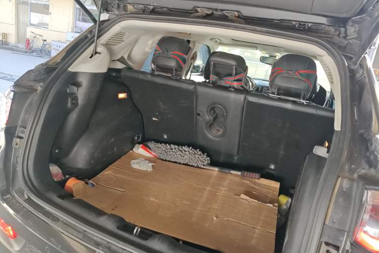 Used  Compass 2017 200T Automatic Prestige Edition
