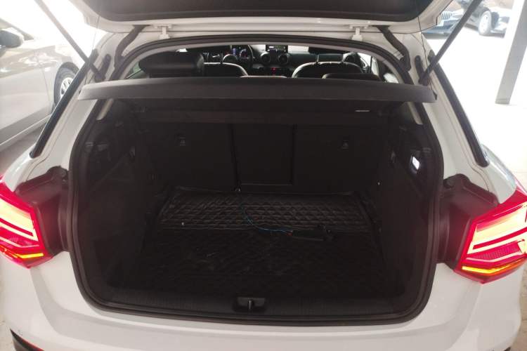 Used Audi Q2L 2021 35 TFSI Progressive Dynamic Edition
