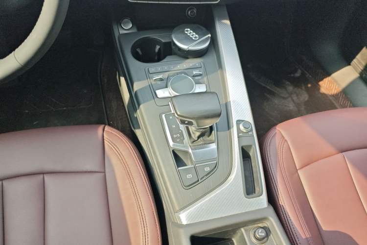 Used Audi A4L 2017 40 TFSI Fashion Model