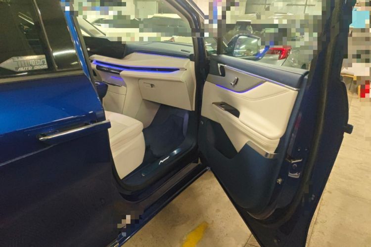 Used Buick GL8 New Energy 2024 Lu Zun Luxury Edition 6-Seater
