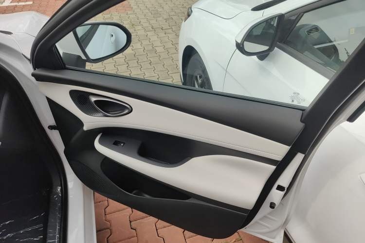 Used BYD Seal 05 DM-i 2025 DM-i Smart Drive 55KM Luxury Model
