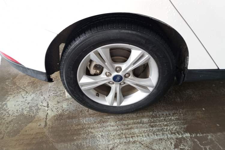 Used Ford Focus 2017 Hatchback 1.6L Automatic Comfort Plus SmartDrive Edition
