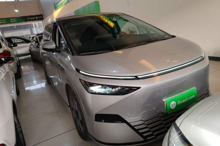 Used XPeng X9 2024 702 Ultra-Long Range Pro
