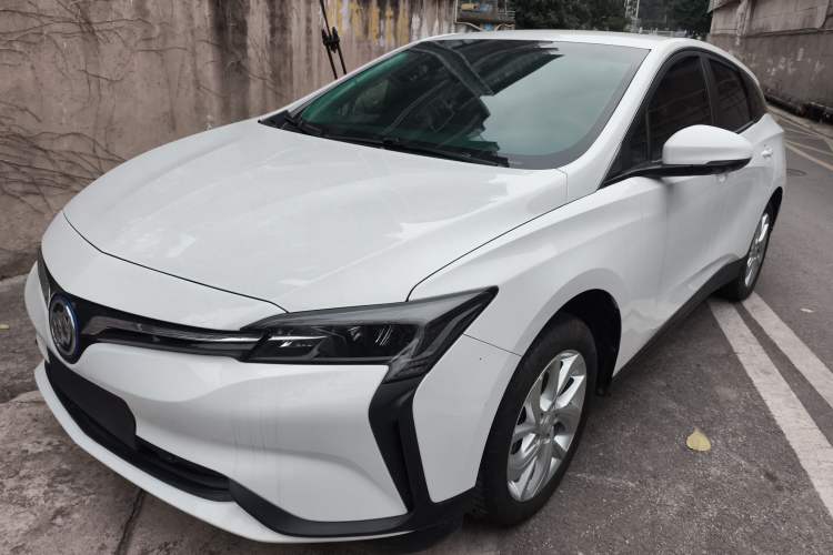 Used Buick Velite 6 2023 430km Range Commuter Version