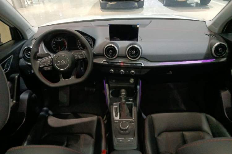 Used Audi Q2L 2022 35 TFSI Progressive Dynamic Edition
