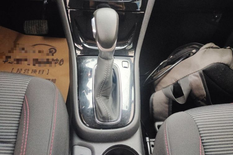 Used Buick Encore 2017 18T Automatic Two-Wheel Drive Urban Leading Model
