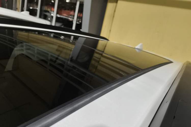 Used Toyota FRONTLANDER 2023 2.0L Smart Electric Hybrid Dual-Engine Deluxe Version
