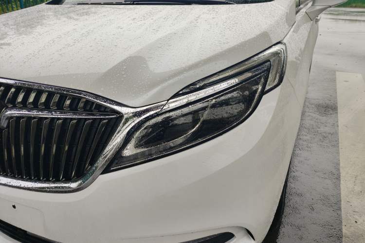 Used Buick GL8 2017 ES 28T Luxury Model China V Standard
