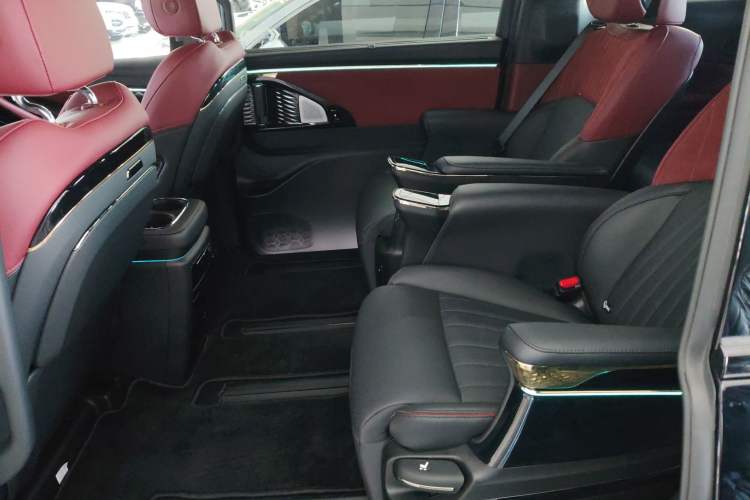 Used GAC Trumpchi M8 2025 Zongshi Series Super Hybrid Edition