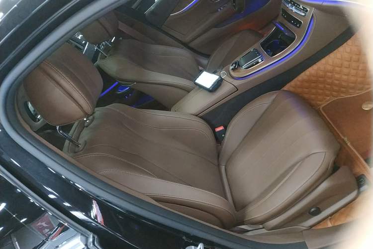 Used Mercedes-Benz E-Class 2023 Updated E 300 L Fashion Edition
