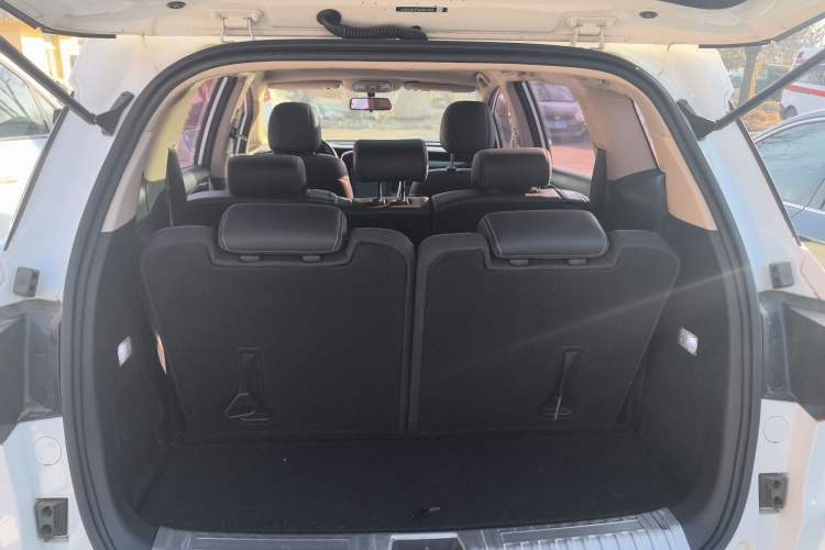 Used BYD Song MAX 2017 1.5T Automatic Smart Connect Elite 7-Seater
