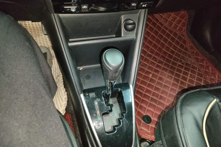 Used Toyota YARiS L 2016 Revised 1.5E CVT Charming Edition
