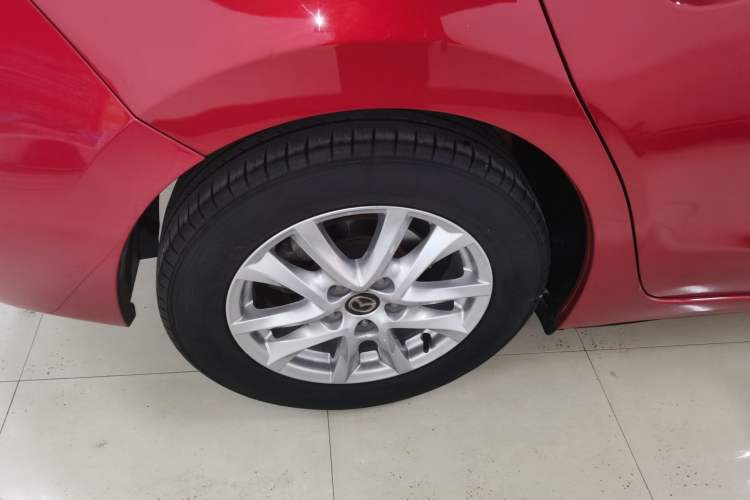 Used Mazda Mazda 3 Axela 2016 Sedan 1.5L Automatic Comfort Model
