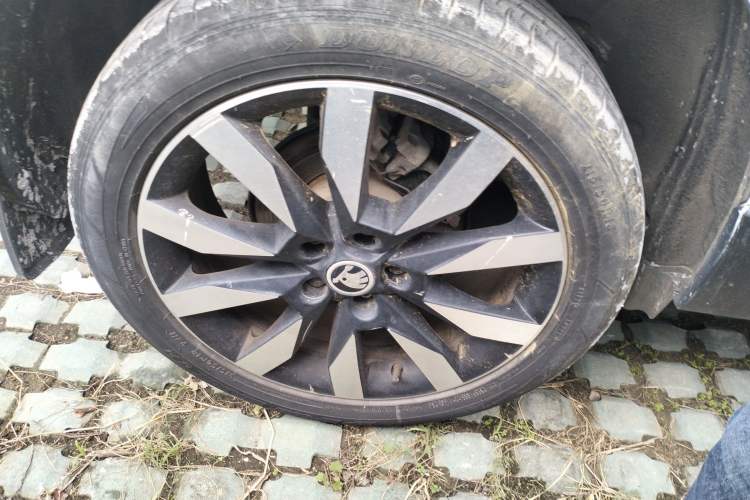 Used Skoda Karoq 2019 TSI280 SmartDrive Luxury Edition China VI standard
