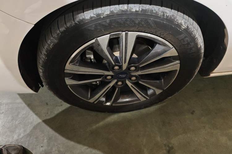 Used Ford Escort 2021 1.5L Automatic Diamond Edition
