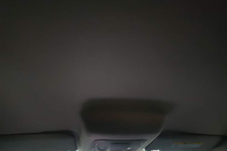 Used ORA Good Cat 2022 Morandi Edition 400km Standard Range Luxury Version Lithium Iron Phosphate