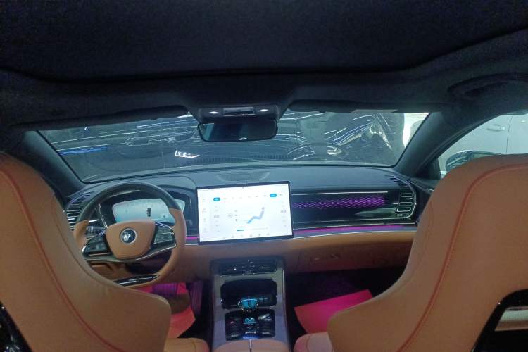 Used BYD Han 2022 DM-i 121KM Luxury Model