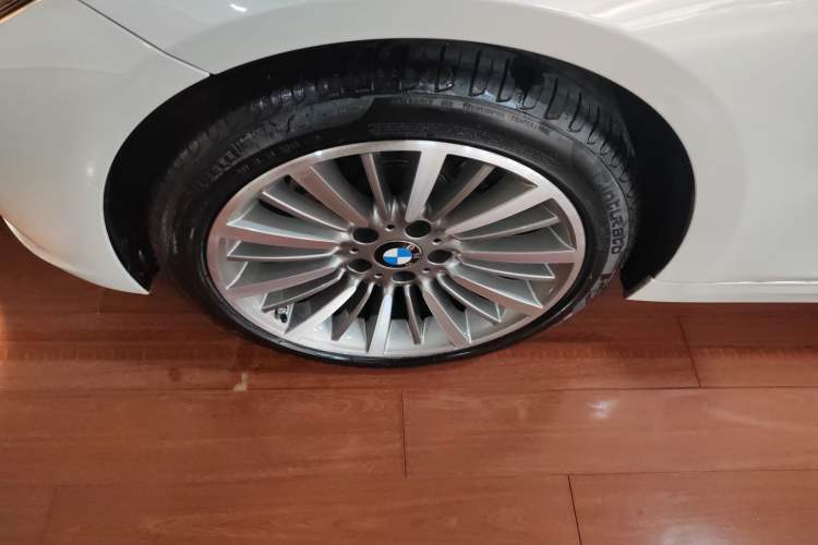 Used BMW 3 Series 2019 320Li Fashion Model
