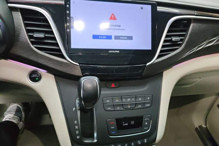 Used Buick GL8 2018 ES 28T Comfort Model China VI Standard
