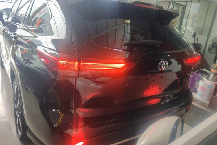 Used Toyota Crown Land Cruiser 2021 2.5L HEV Four-Wheel Drive Flagship Edition
