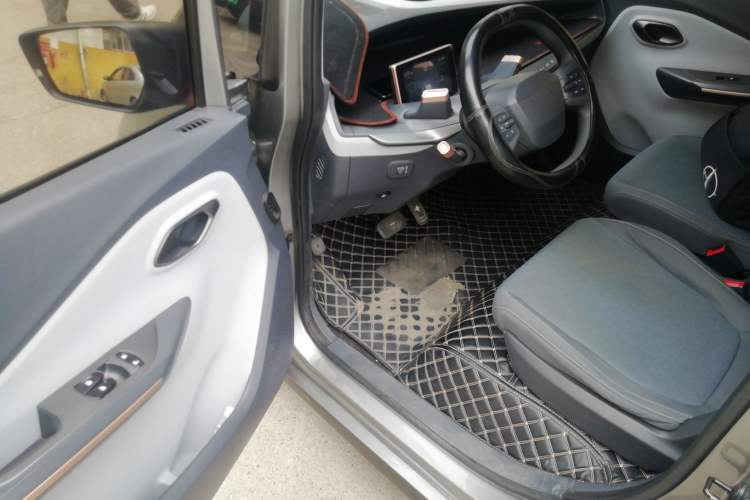 Used Baojun E200 2019 250KM Smart Drive Edition
