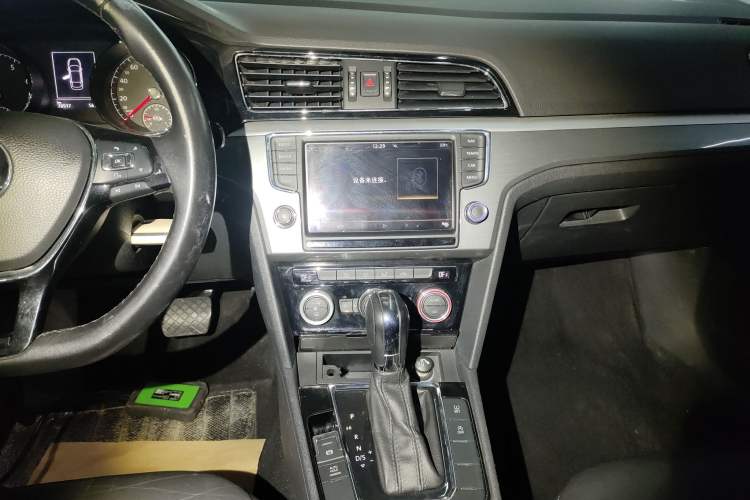 Used Volkswagen Lamando 2018 280TSI DSG Comfort Edition
