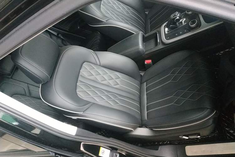 Used Tank 300 2021 Off-Road Edition 2.0T Challenger
