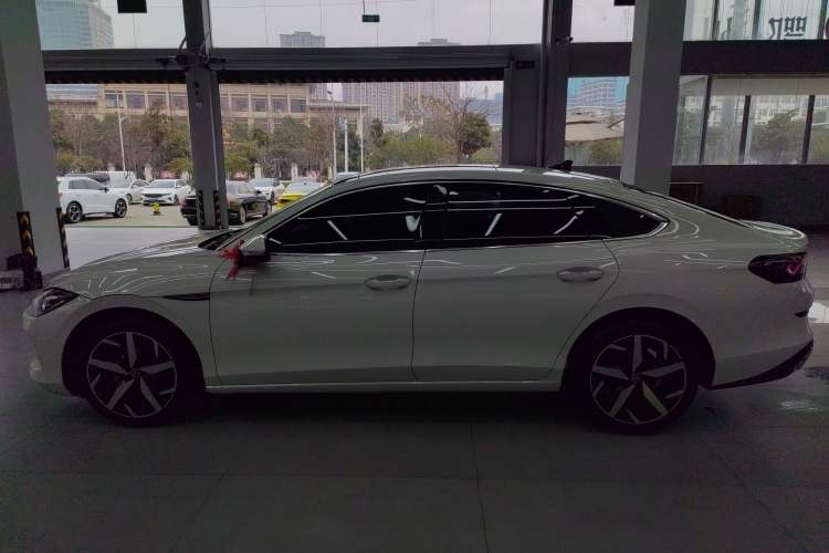 Used Volkswagen Lamando 2023 Lavida L 280TSI DSG Cool & Spicy Edition