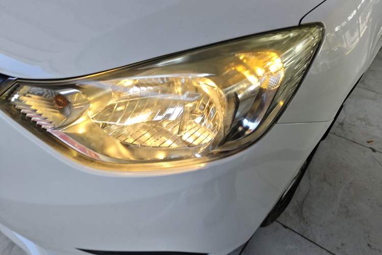 Used Chevrolet Sail 2015 Sail 3 1.5L Manual with Ideal Sunroof Edition
