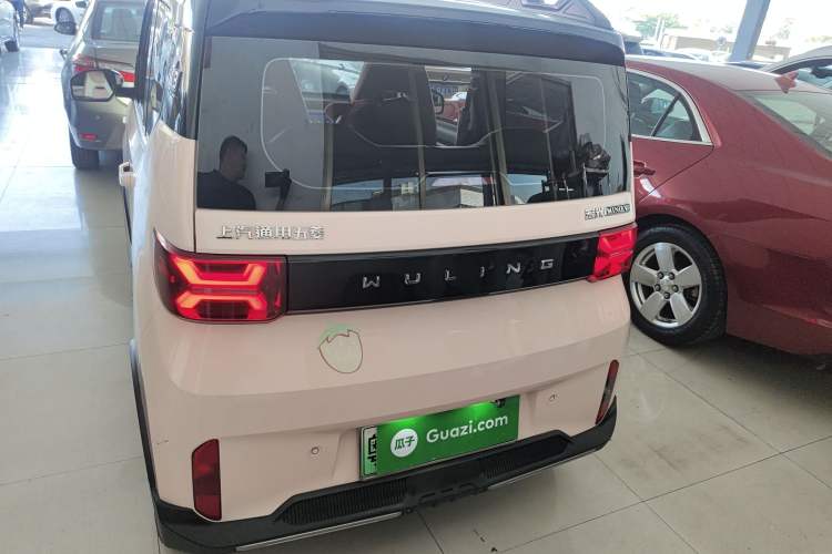 Used Wuling Hongguang MINIEV 2022 GAMEBOY 200km Gaming Edition with Lithium Iron Phosphate