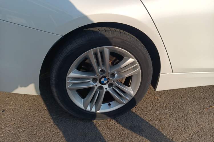 Used BMW 3 Series 2017 320Li Fashion Model
