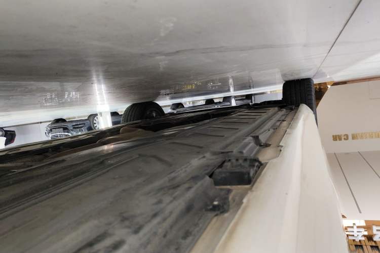 Used Mercedes-Benz E-Class 2017 E 200 L 4MATIC
