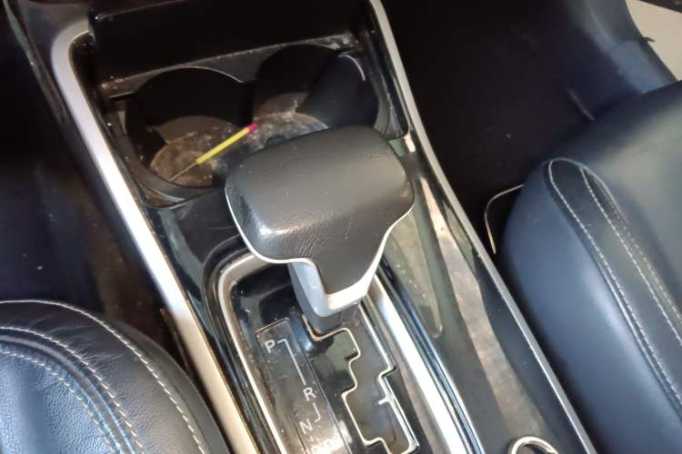 Used Mitsubishi Outlander 2020 2.0L Two-Wheel Drive Enjoyment Version 5 Seats
