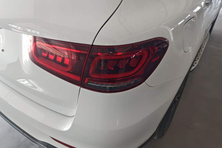 Used Mercedes-Benz GLC 2021 GLC 300 L 4MATIC Dynamic Model
