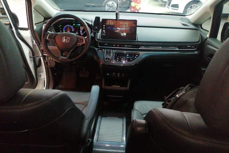 Used Honda Elysion 2022 2.0L eHEV Luxury Edition
