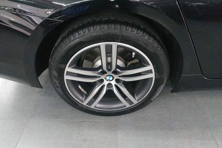 Used BMW 5 Series 2023 Facelifted 530Li Leading Luxury Package