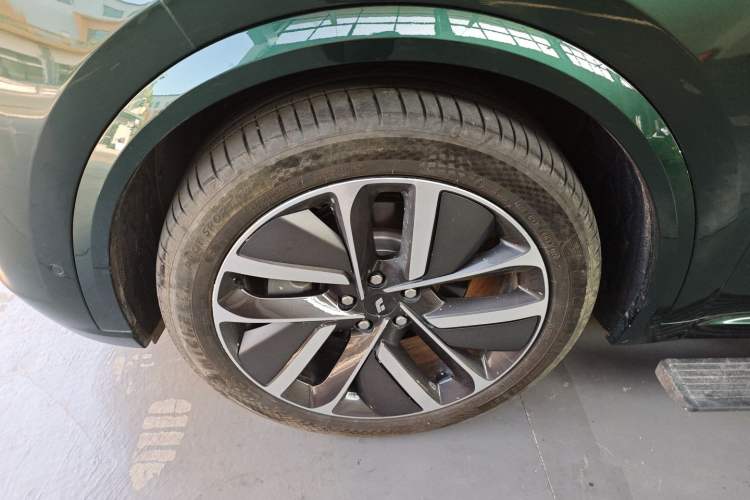 Used Li Auto L9 2024 Ultra Model
