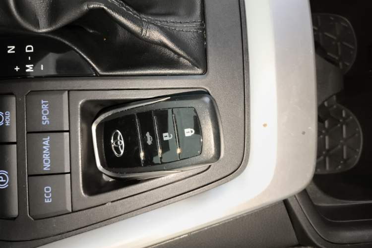 Used Toyota RAV4 2021 2.0L CVT Two-Wheel Drive Urban Edition