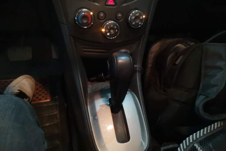 Used Chevrolet Trax 2016 1.4T Automatic Two-Wheel Drive Comfort Version with Sunroof
